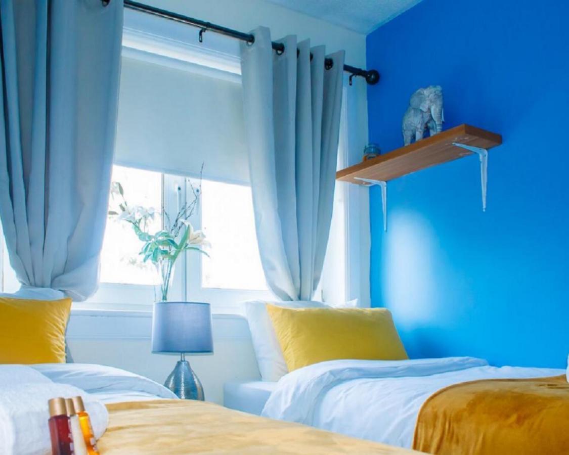 Home To Home Stay Apartment Glasgow Bagian luar foto
